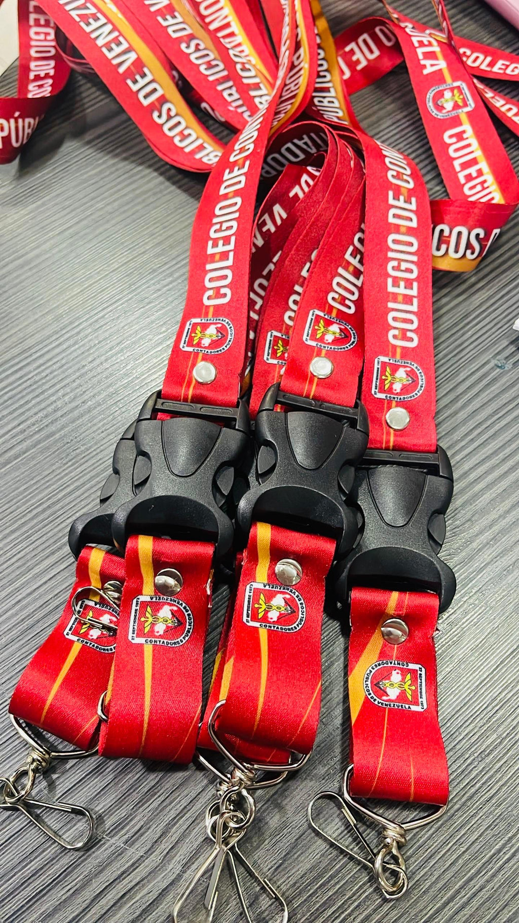 LANYARDS PERSONALIZADOS